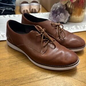 Cole Haan Brown Leather Flats with Minimalist Design